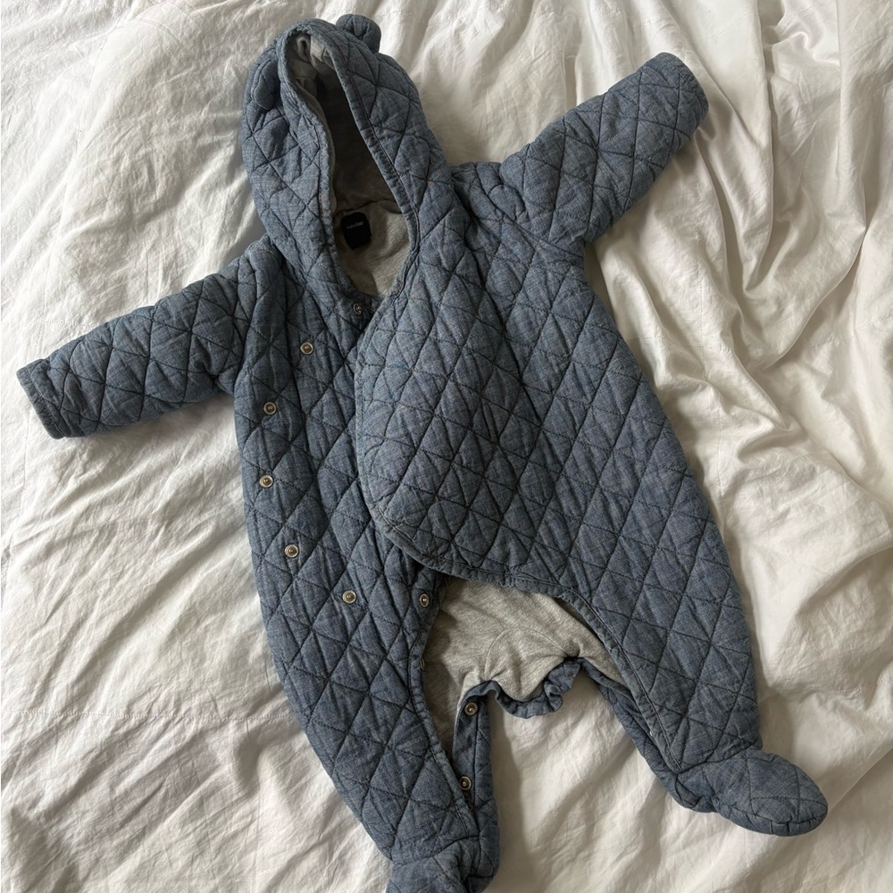 GAP Quilted Navy Baby Bodysuit size 6-12 months